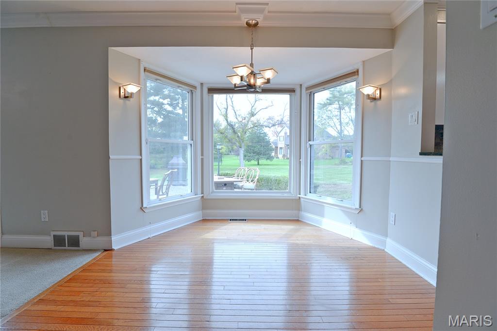 2235 North Ballas Road Town and Country, MO 63131 - Photo 14 of 38