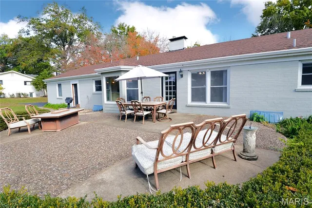 $5,600 | 2235 North Ballas Road, Town and Country, MO 63131