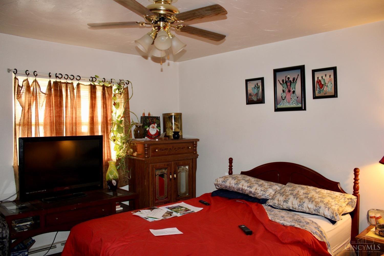 2932 Ferguson Road Cincinnati, OH 45238 - Photo 12 of 16 Gallery Image 12