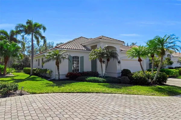 $589,000 | 7192 Rue De Palisades, Unit 12, Sarasota, FL 34238
