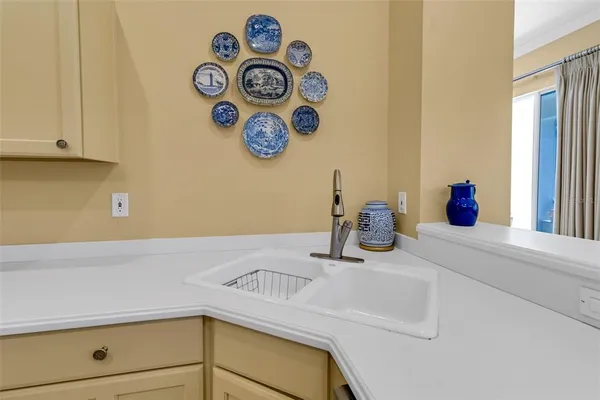 $589,000 | 7192 Rue De Palisades, Unit 12, Sarasota, FL 34238