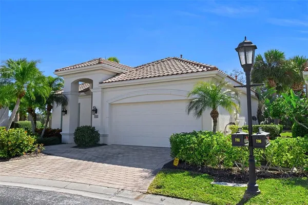 $589,000 | 7192 Rue De Palisades, Unit 12, Sarasota, FL 34238