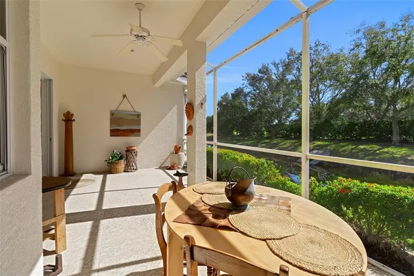 $589,000 | 7192 Rue De Palisades, Unit 12, Sarasota, FL 34238