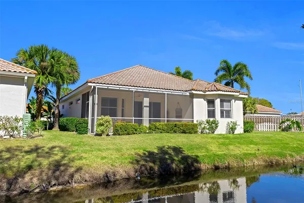 $589,000 | 7192 Rue De Palisades, Unit 12, Sarasota, FL 34238