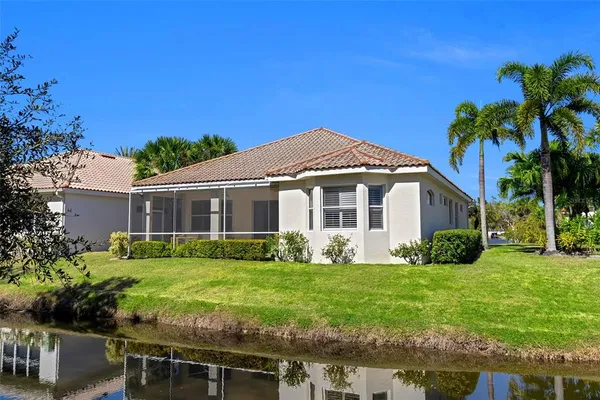$589,000 | 7192 Rue De Palisades, Unit 12, Sarasota, FL 34238