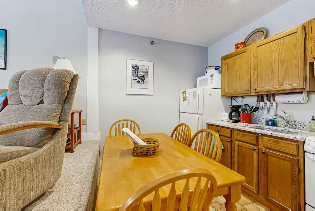 8 Fall Line Drive, Unit S207 Newry, ME 04261 - Photo 4 of 31 FL10