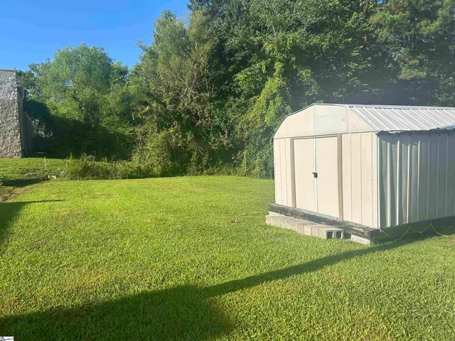 $168,000 | 101 Elm Street, Clinton, SC 29325