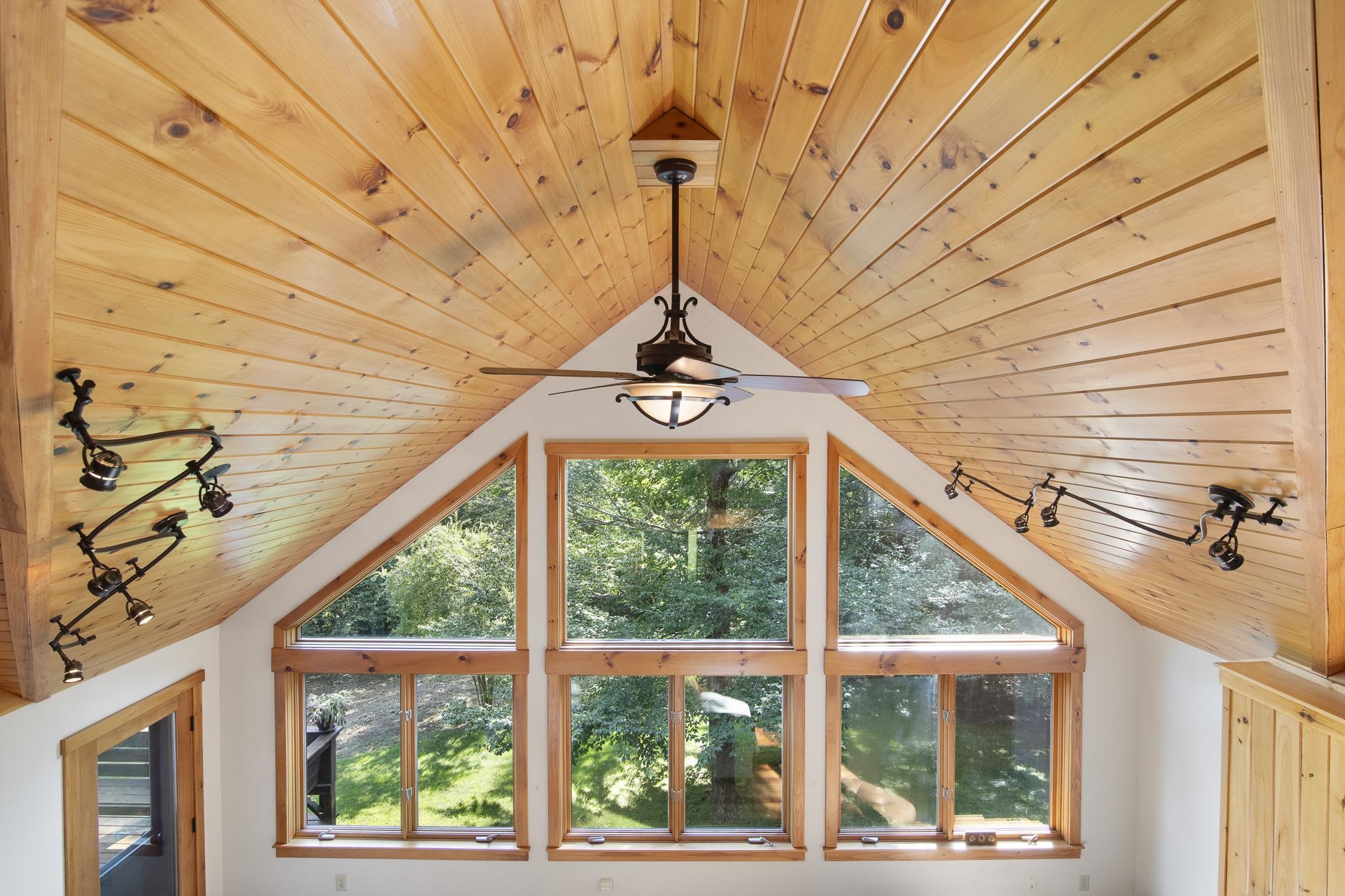 360 Valley View Road West Dover, VT 05356 - Photo 18 of 58