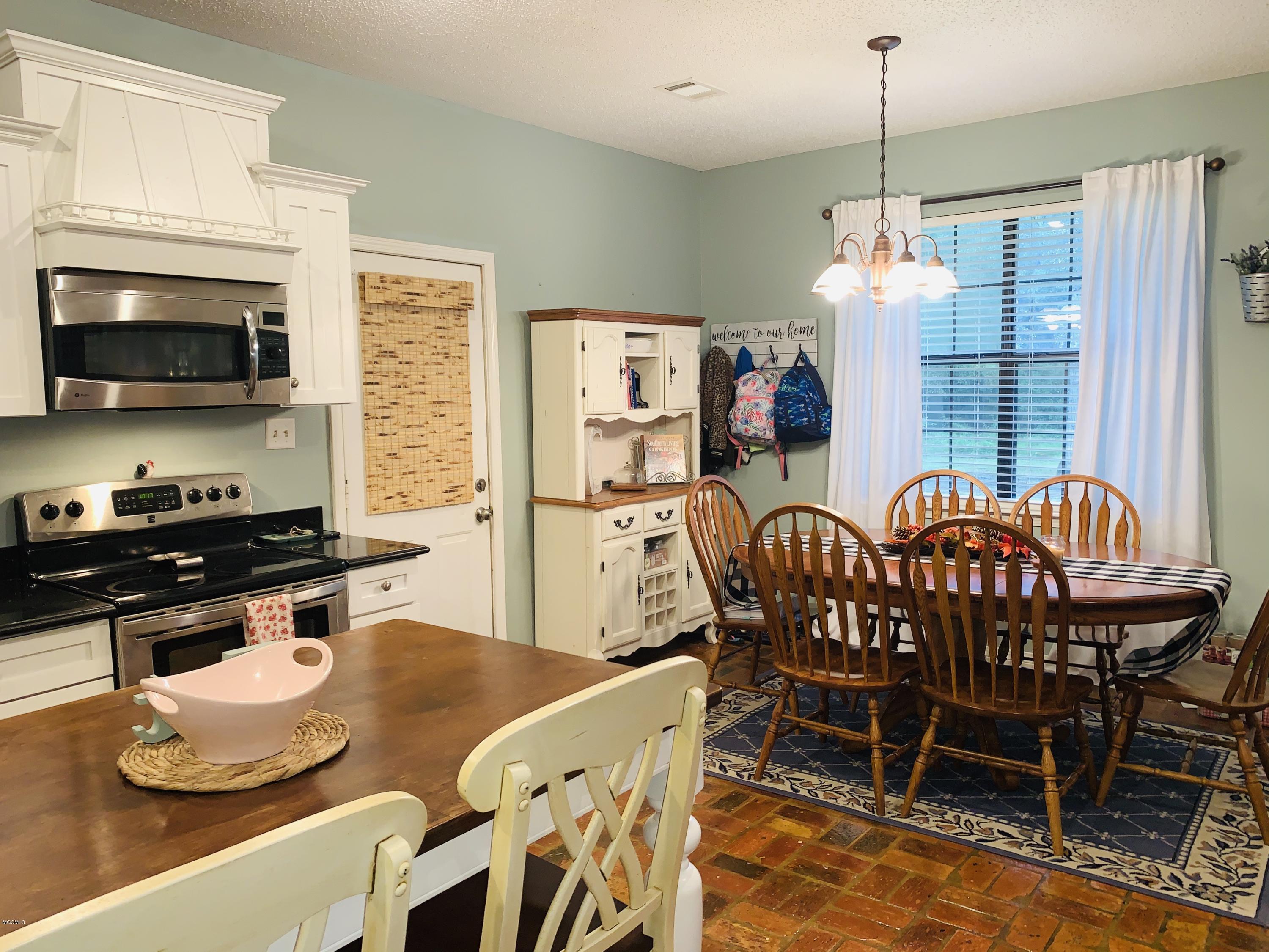 26400 Sartain Road Lucedale, MS 39452 - Photo 6 of 65 IMG_2675