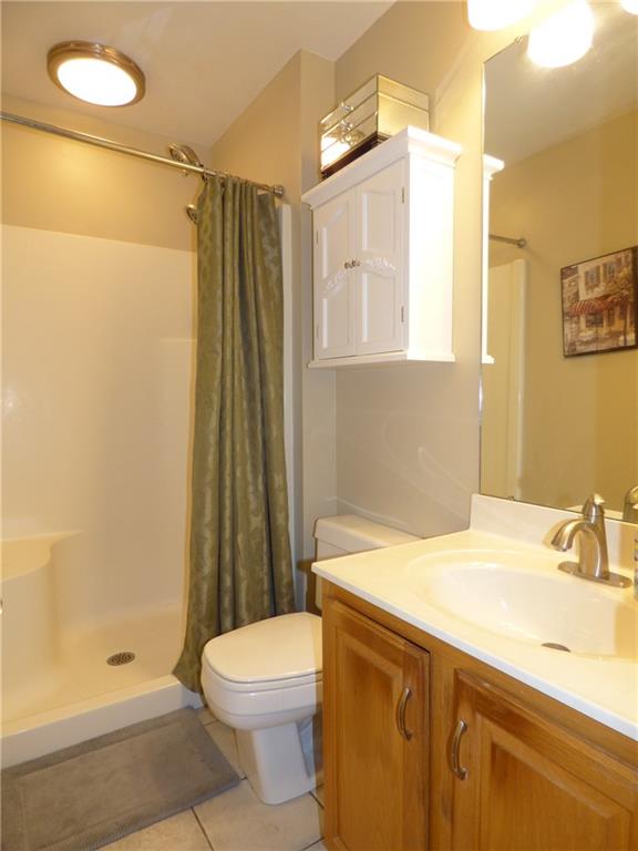 102 Rustic Ridge Drive Plum, PA 15239 - Photo 13 of 25 Master Bath
