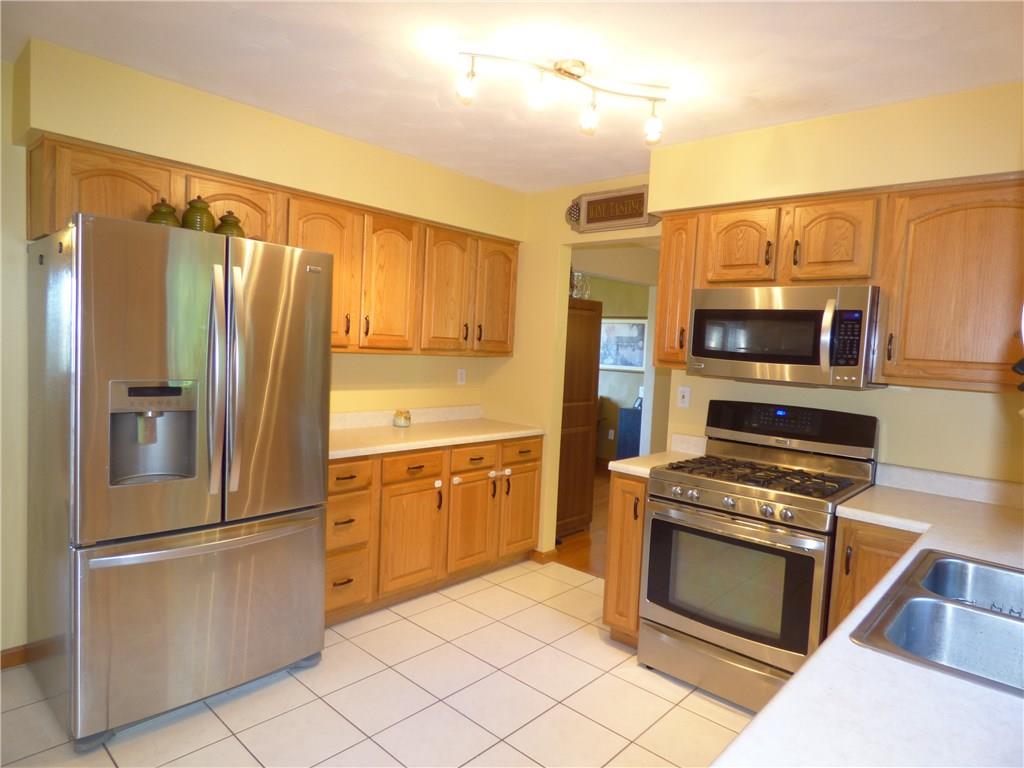 102 Rustic Ridge Drive Plum, PA 15239 - Photo 3 of 25 Kitchen