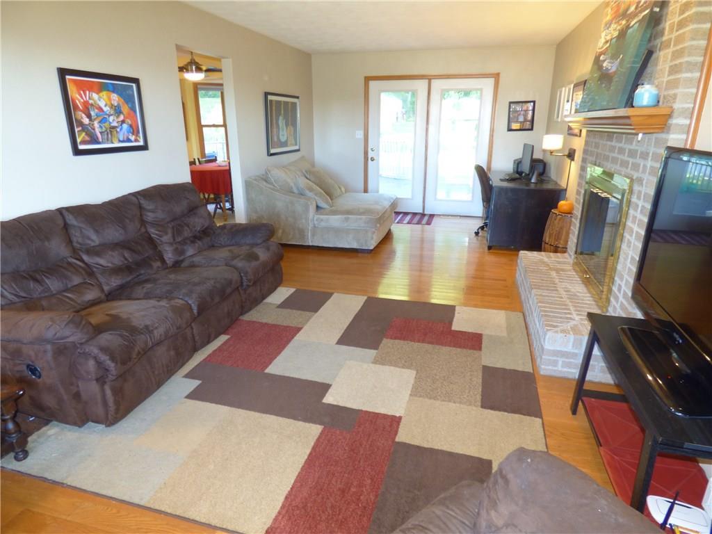 102 Rustic Ridge Drive Plum, PA 15239 - Photo 5 of 25 Family Room