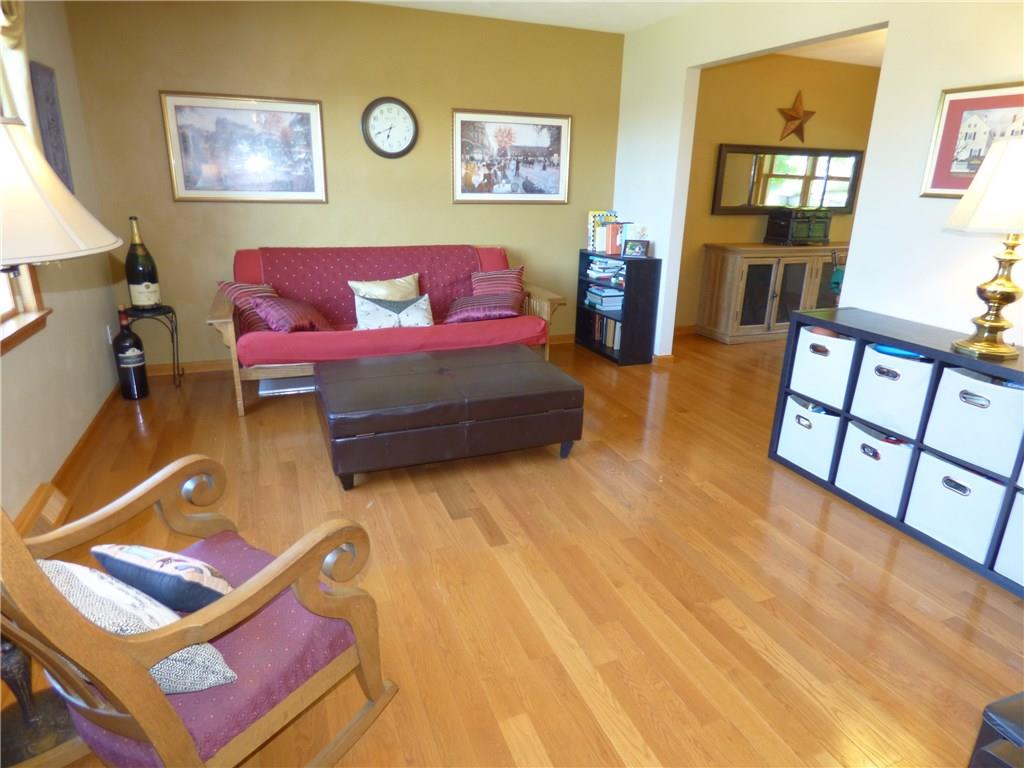 102 Rustic Ridge Drive Plum, PA 15239 - Photo 7 of 25 Living Room