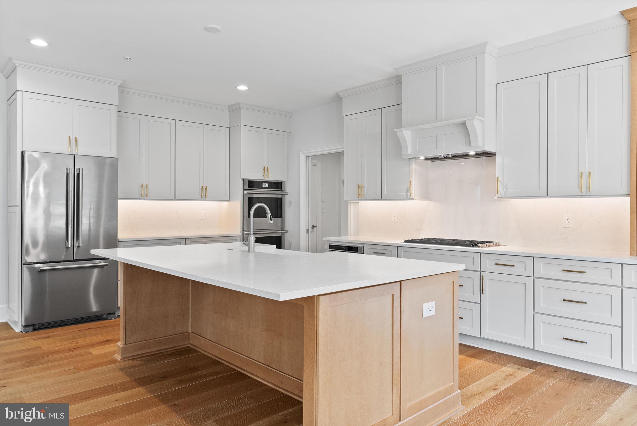 102 Harvey Road, Unit 1B Wallingford, PA 19086 - Photo 13 of 46 Kitchen