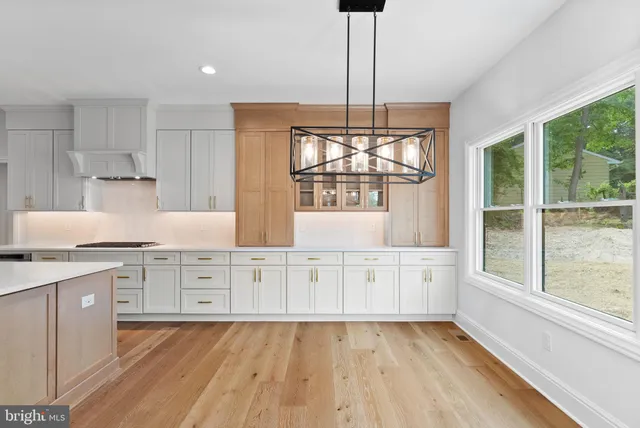 $1,086,900 | 102 Harvey Road, Unit 1B, Wallingford, PA 19086