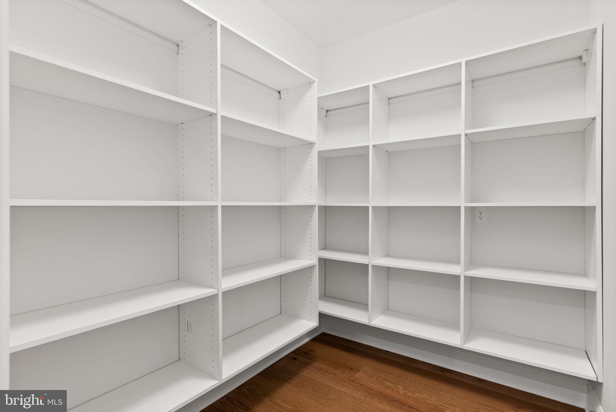 102 Harvey Road, Unit 1B Wallingford, PA 19086 - Photo 21 of 46