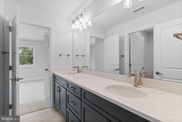 $1,086,900 | 102 Harvey Road, Unit 1B, Wallingford, PA 19086