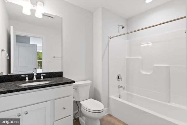 $1,086,900 | 102 Harvey Road, Unit 1B, Wallingford, PA 19086