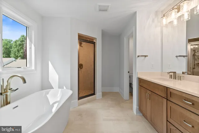 $1,086,900 | 102 Harvey Road, Unit 1B, Wallingford, PA 19086