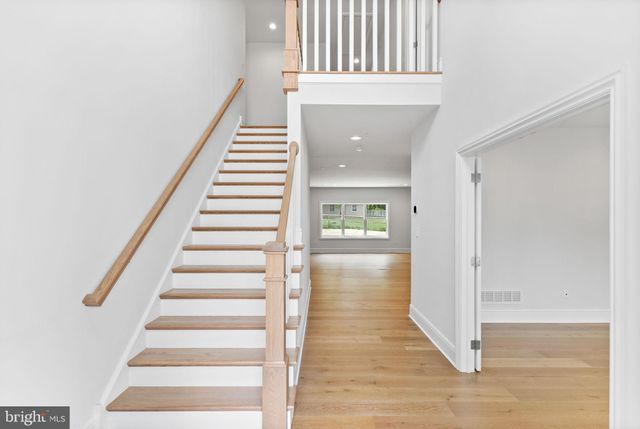 $1,086,900 | 102 Harvey Road, Unit 1B, Wallingford, PA 19086