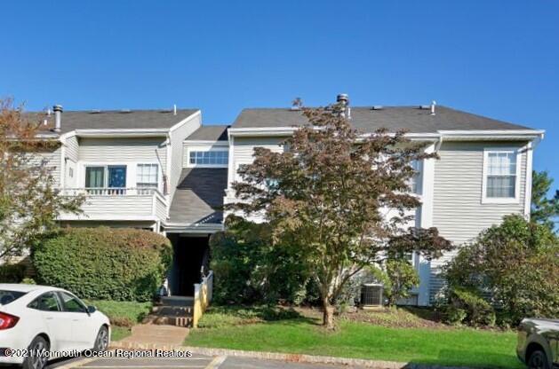 1 Hackamore Court Tinton Falls, NJ 07753 - Photo 1 of 38 1 Hackamore Main (2)