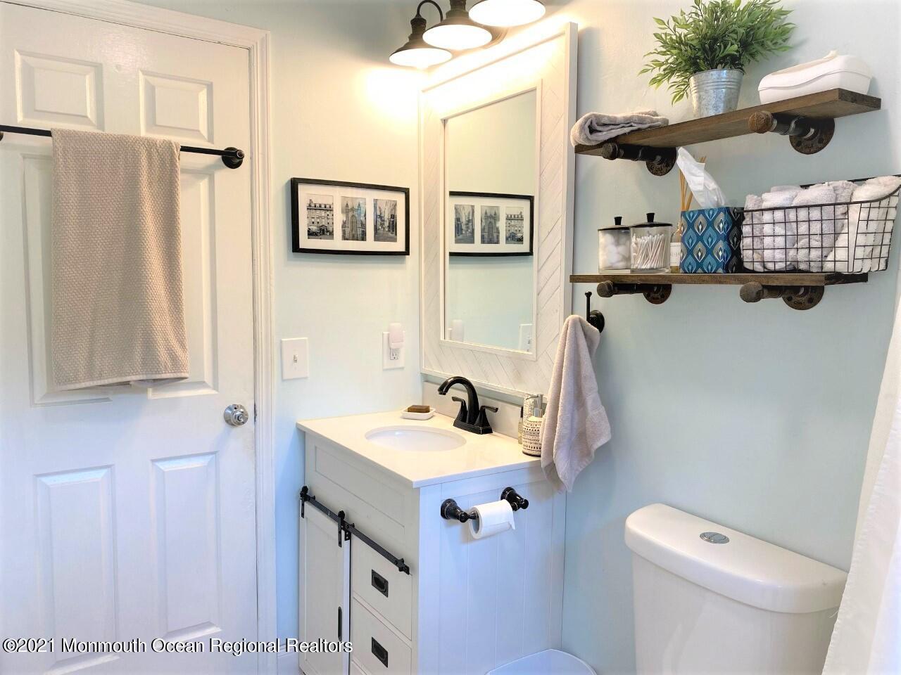 1 Hackamore Court Tinton Falls, NJ 07753 - Photo 30 of 38 1 Hackamore Bath 7 (2)