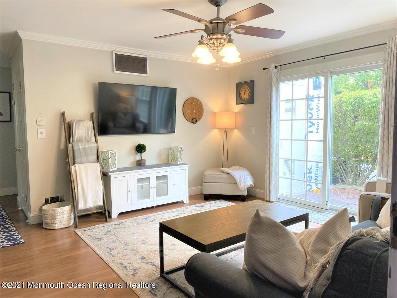 1 Hackamore Court Tinton Falls, NJ 07753 - Photo 5 of 38 1 Hackamore Living Rm 4 (2)