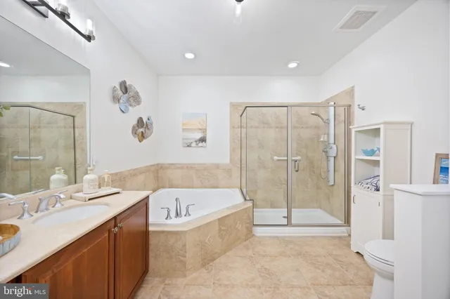 $755,000 | 1915 Towne Centre Boulevard, Unit 606, Annapolis, MD 21401