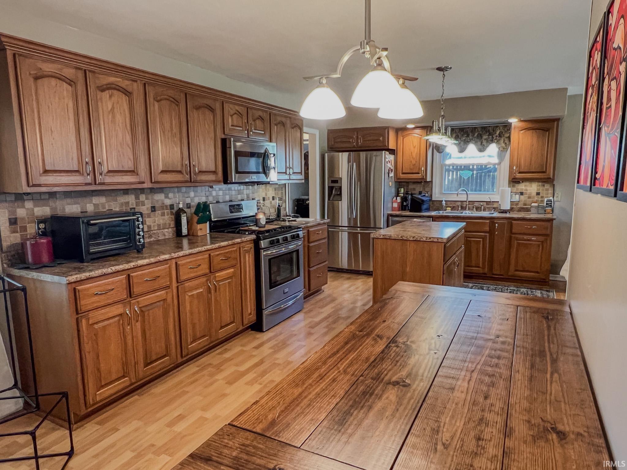 15805 Feighner Road Roanoke, IN 46783 - Photo 15 of 32 Gallery Image 15
