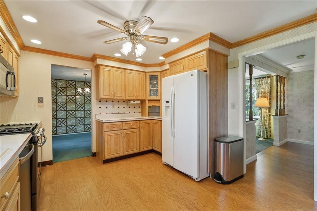 Gallery Image 6