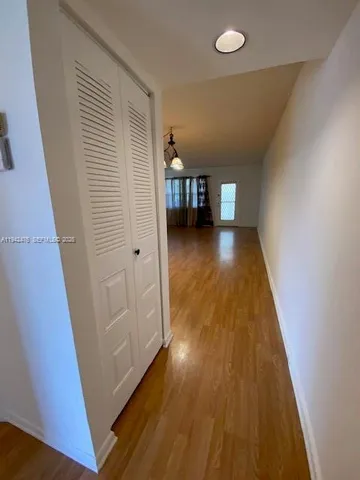 $95,000 | 1902 Bermuda Circle, Unit E2, Coconut Creek, FL 33066