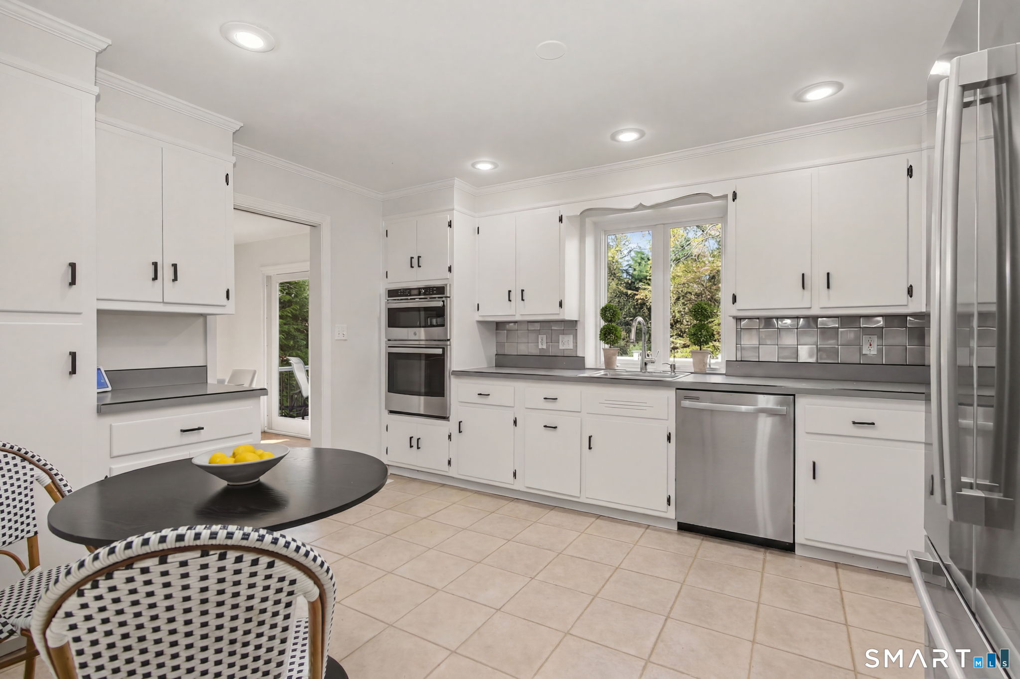 107 Compo Road North Westport, CT 06880 - Photo 9 of 31