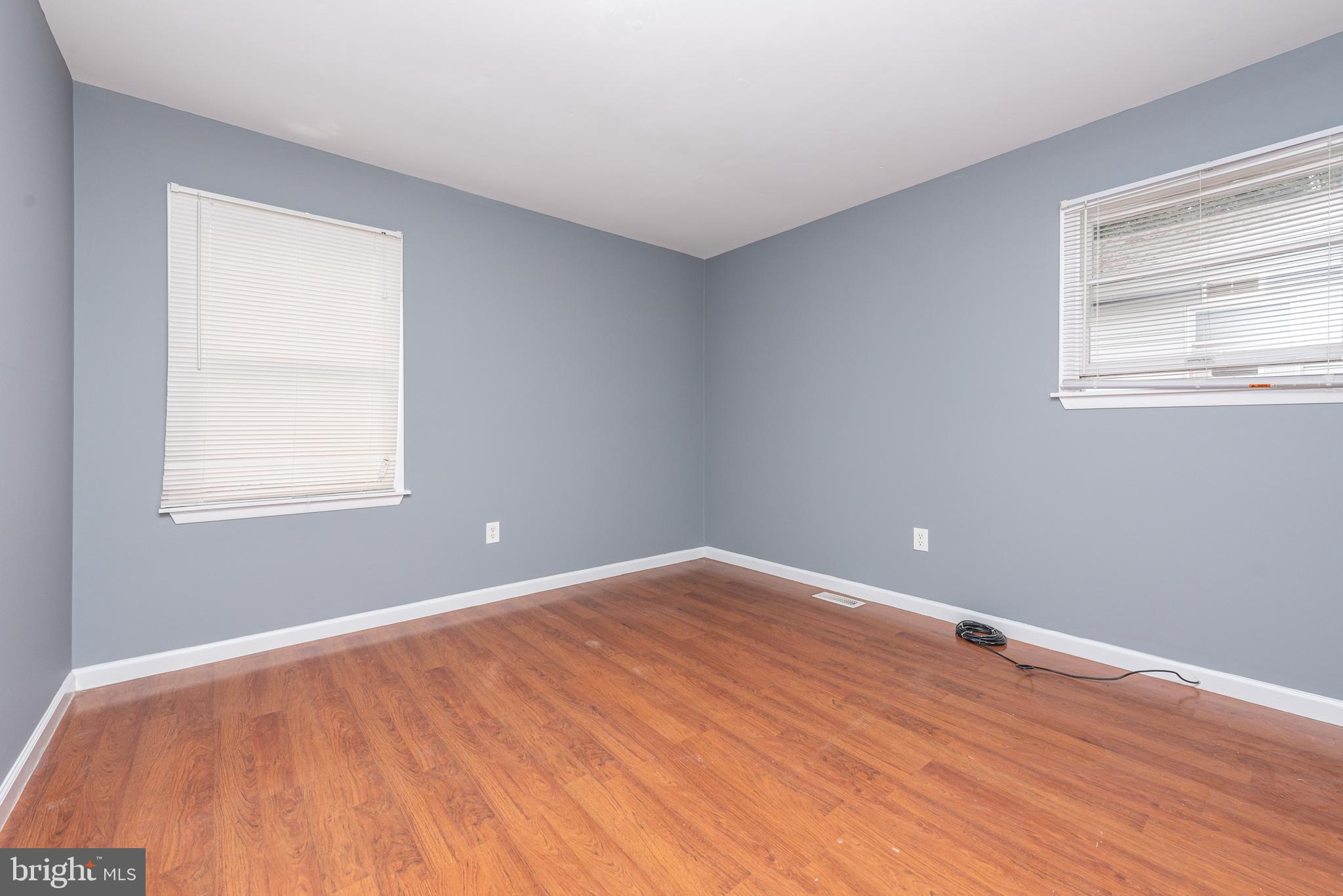 3653 Hineline Road Baltimore, MD 21229 - Photo 8 of 33 Gallery Image 8