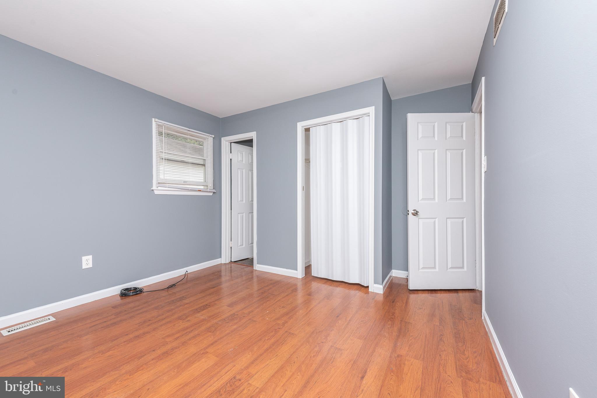 3653 Hineline Road Baltimore, MD 21229 - Photo 9 of 33 Gallery Image 9