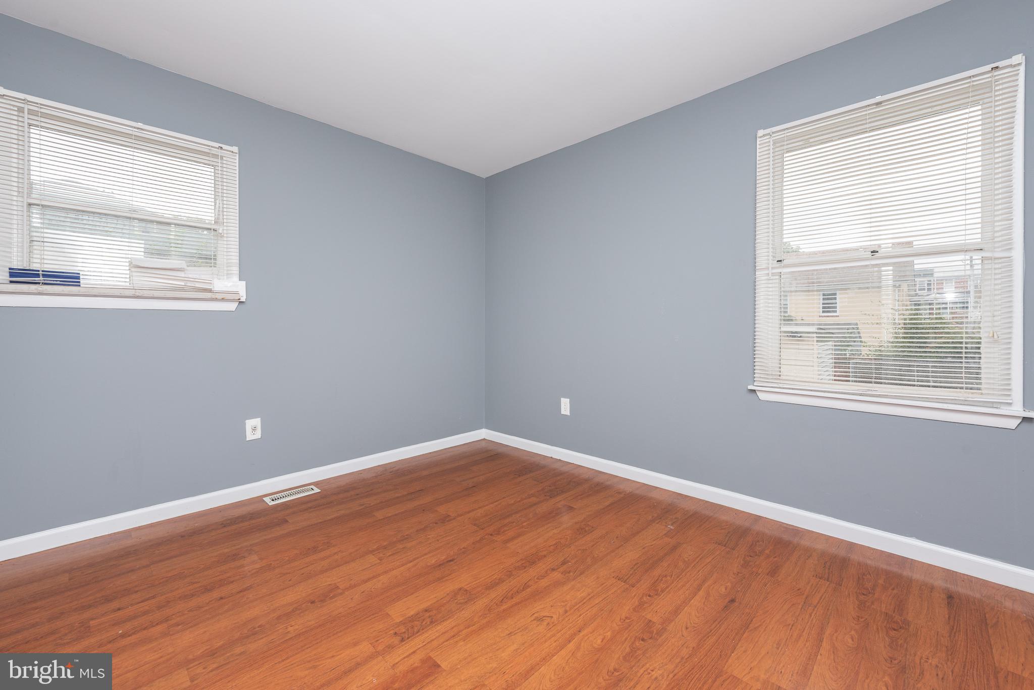 3653 Hineline Road Baltimore, MD 21229 - Photo 10 of 33 Gallery Image 10