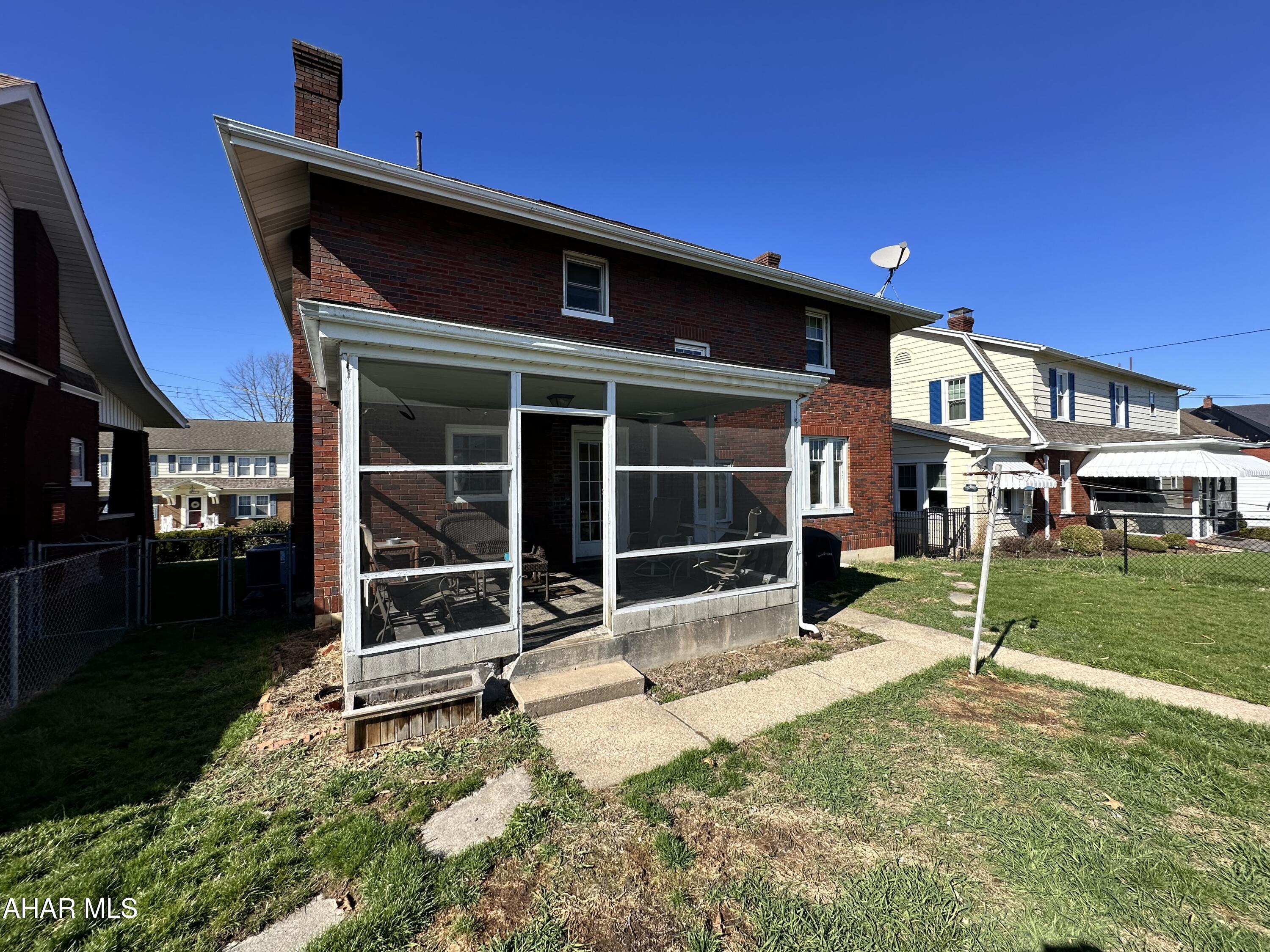 604 Walnut Street Roaring Spring, PA 16673 - Photo 28 of 32