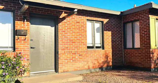 $1,250 | 1308 West Whitton Avenue, Unit 2, Phoenix, AZ 85013