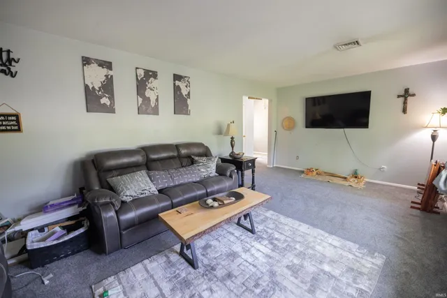 $184,900 | 1400 West County Road 1200 North, Muncie, IN 47303