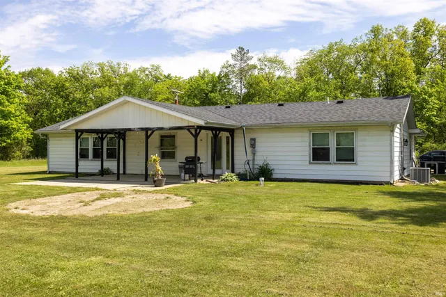 $184,900 | 1400 West County Road 1200 North, Muncie, IN 47303
