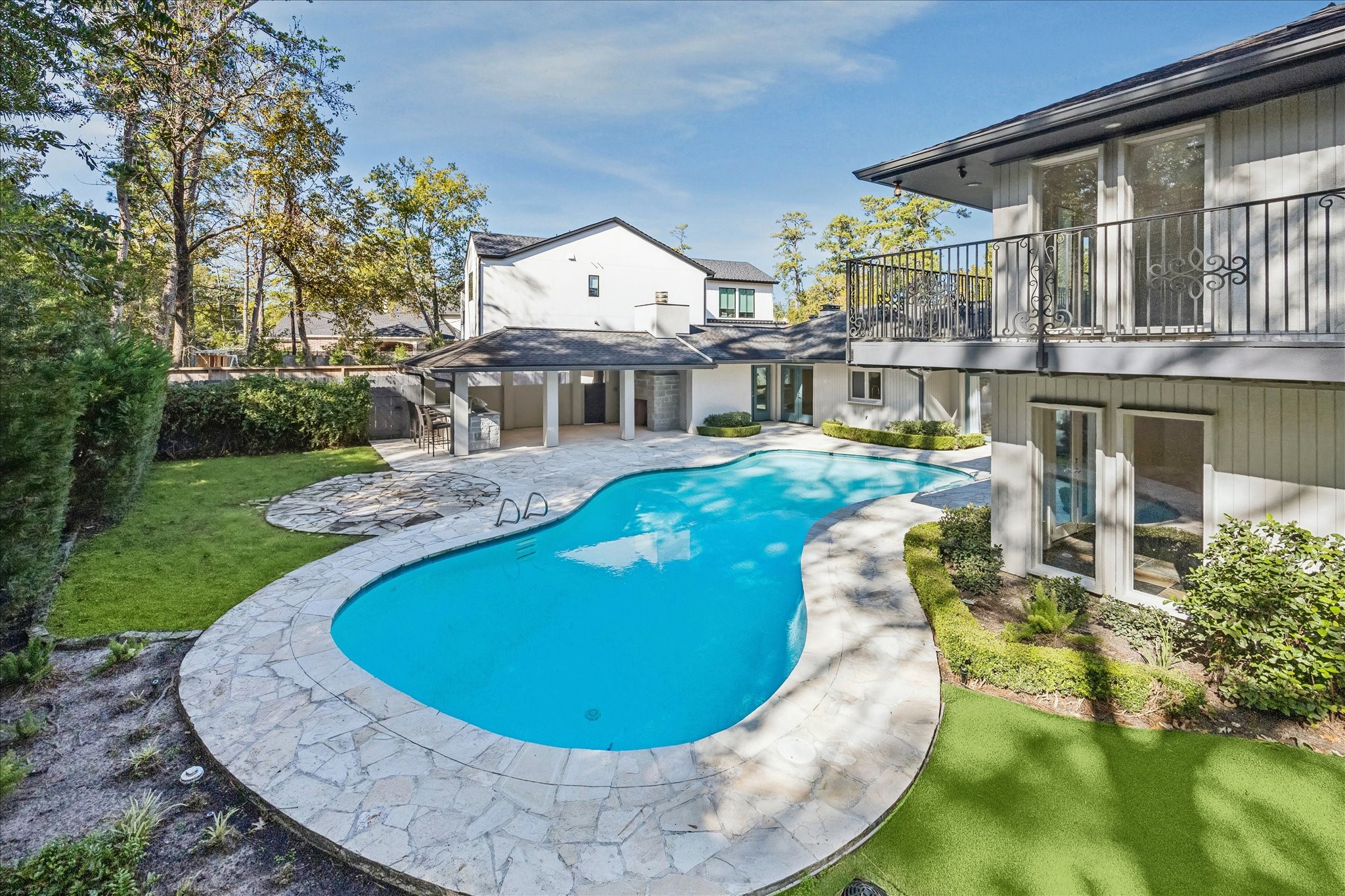 547 3 Corners Drive Hunters Creek Village, TX 77024 - Photo 16 of 17 an aerial view of a house with swimming pool and porch