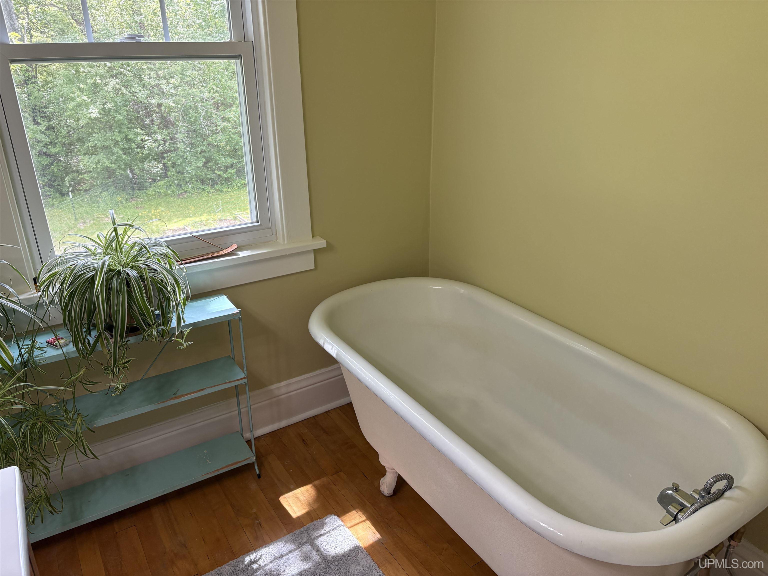 1010 Plymouth Road Wakefield, MI 49968 - Photo 23 of 45