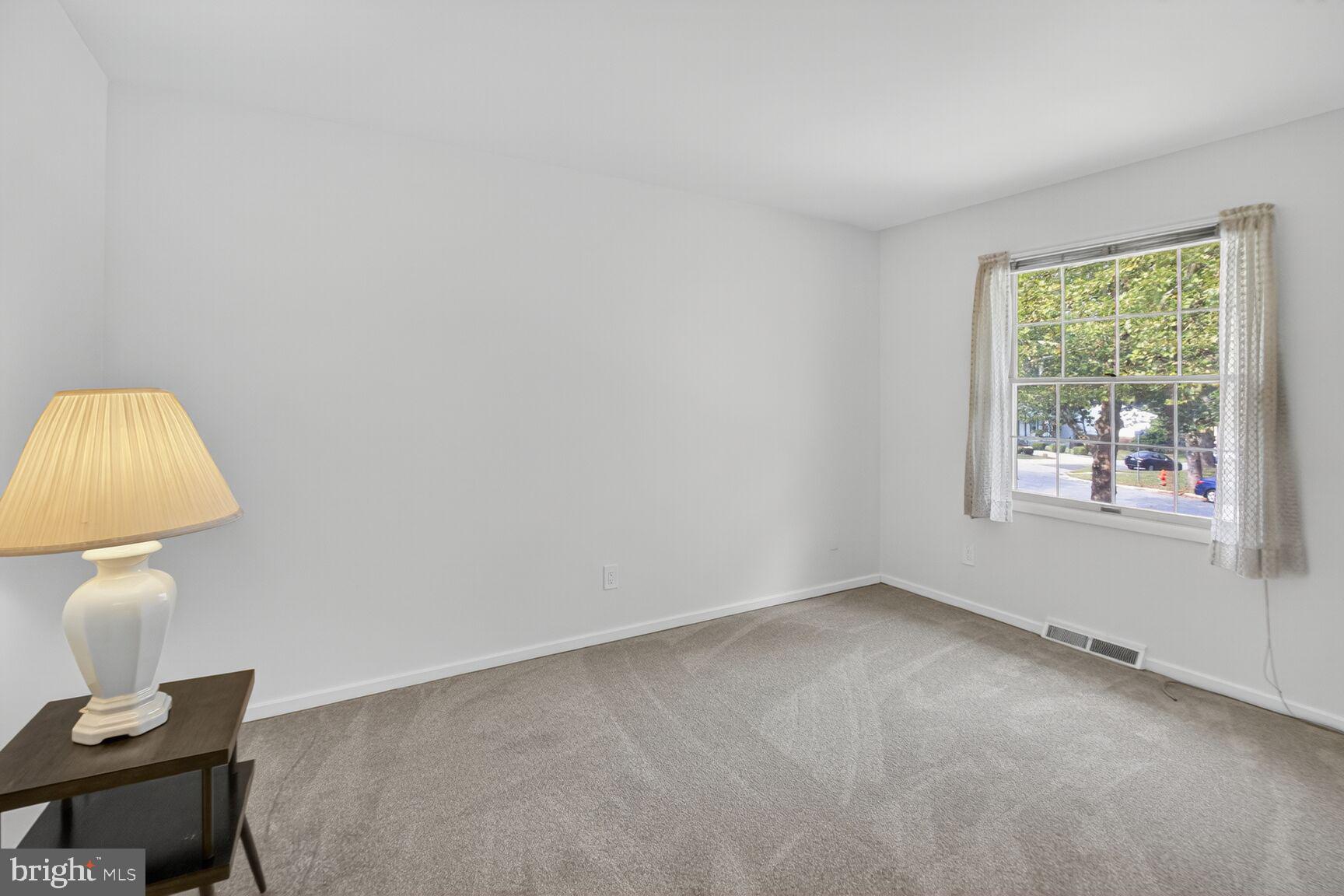 9285 Soaring Hill Road Columbia, MD 21045 - Photo 12 of 29 Bedroom #3 new carpet, freshly painted