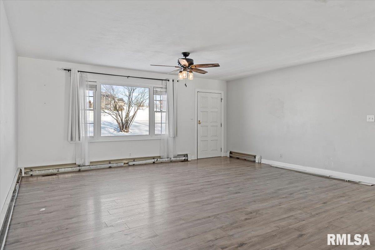 4606 Spaulding Orchard Road Springfield, IL 62711 - Photo 7 of 38