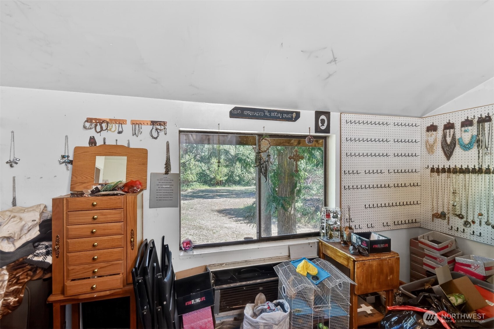 548 Lemmon Road Port Angeles, WA 98362 - Photo 15 of 18