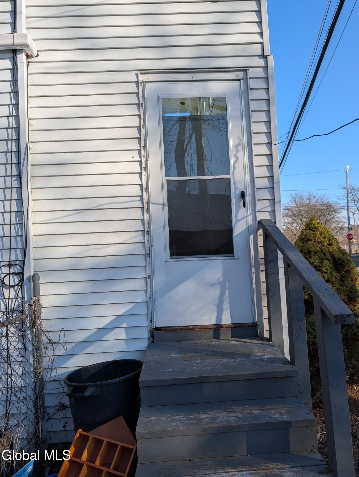 318 27th Street, Unit 2 Colonie, NY 12189 - Photo 2 of 8 1000010581