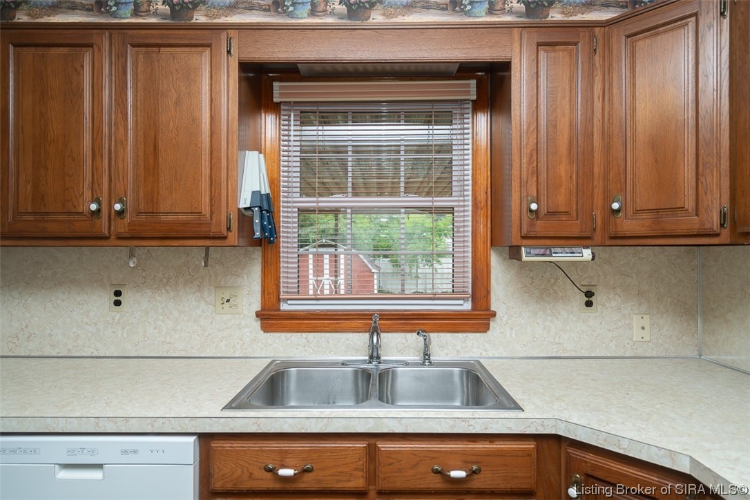 507 Windemere Road Clarksville, IN 47129 - Photo 32 of 82 Gallery Image 32