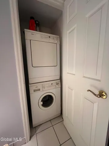 $249,000 | 170-190 Schofield Street, Unit 2K | City Island