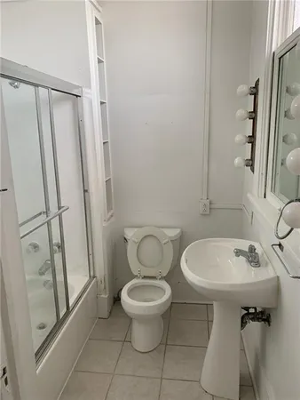 $1,800 | 1636 Peniston Street, Unit B, New Orleans, LA 70115