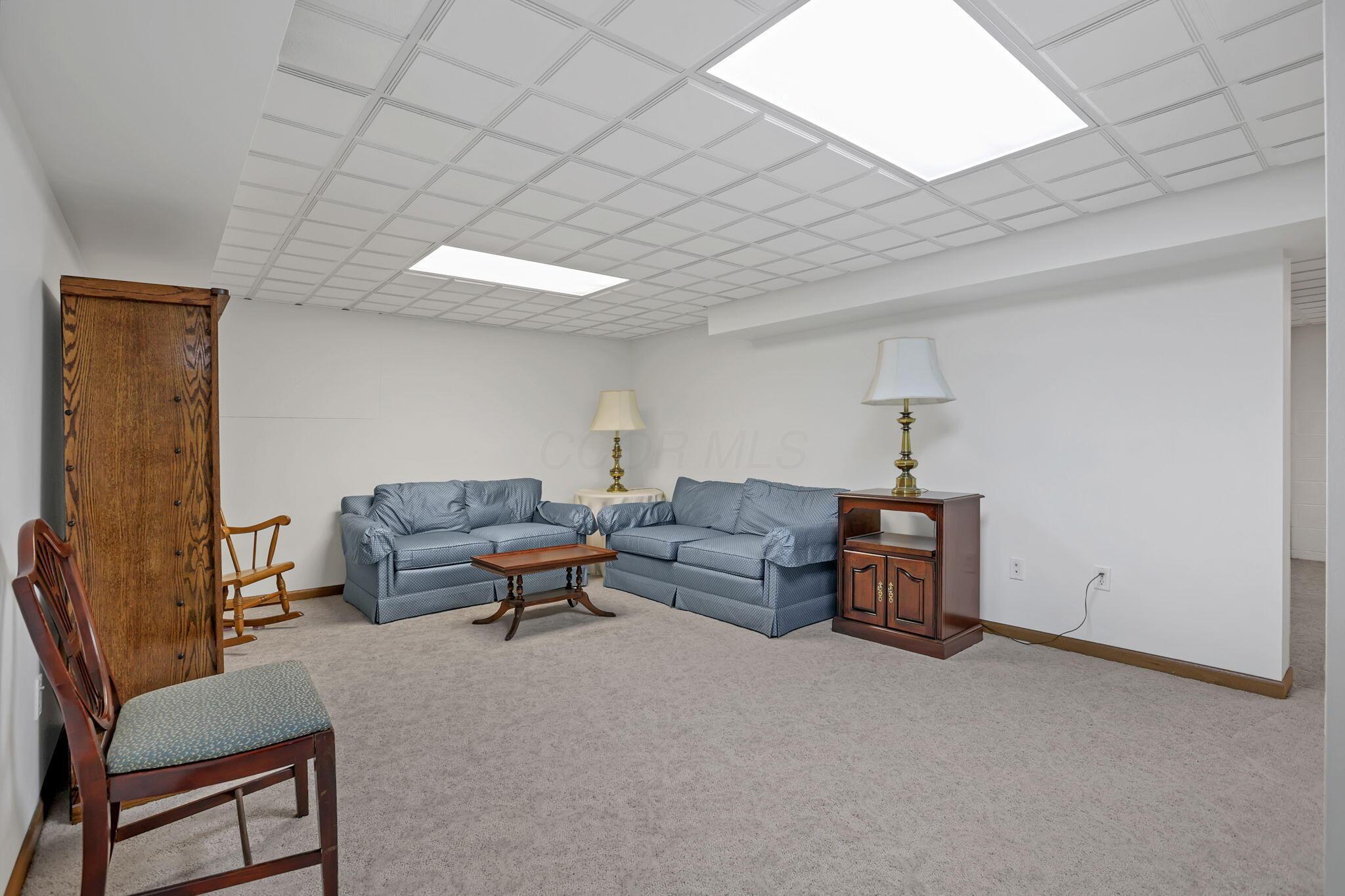 1830 Ardleigh Road Columbus, OH 43221 - Photo 38 of 68 38-web-or-mls-SMEP3531