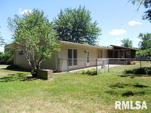 2023 North Quarry Road Trivoli, IL 61569 - Photo 11 of 32
